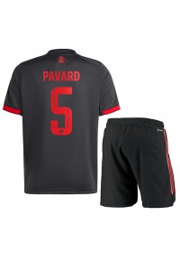 Fotbalové Dres Bayern Munich Benjamin Pavard #5 Dětské Třetí Oblečení 2022-23 Krátký Rukáv (+ trenýrky)
